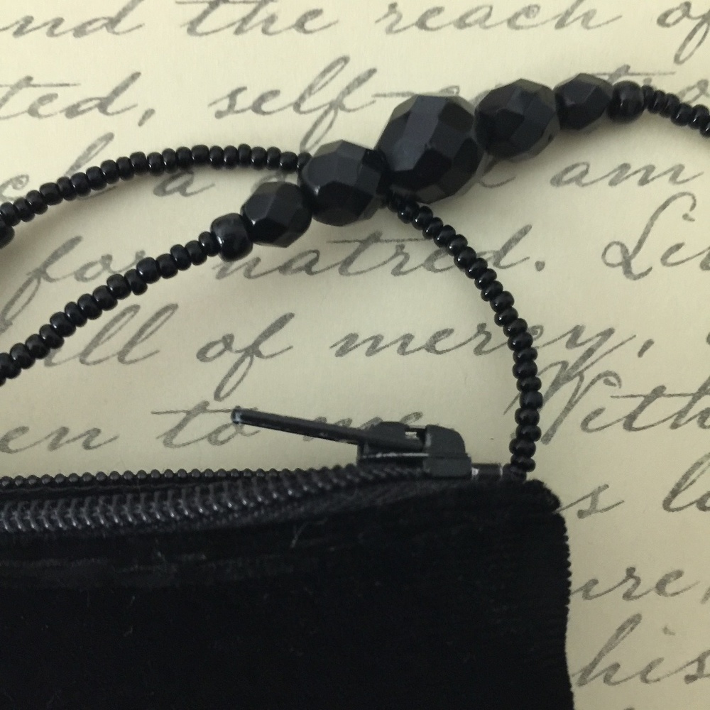 LISA VIOLETTO SF Mini Black Velvet Crossbody Bag - Picture 2 of 4